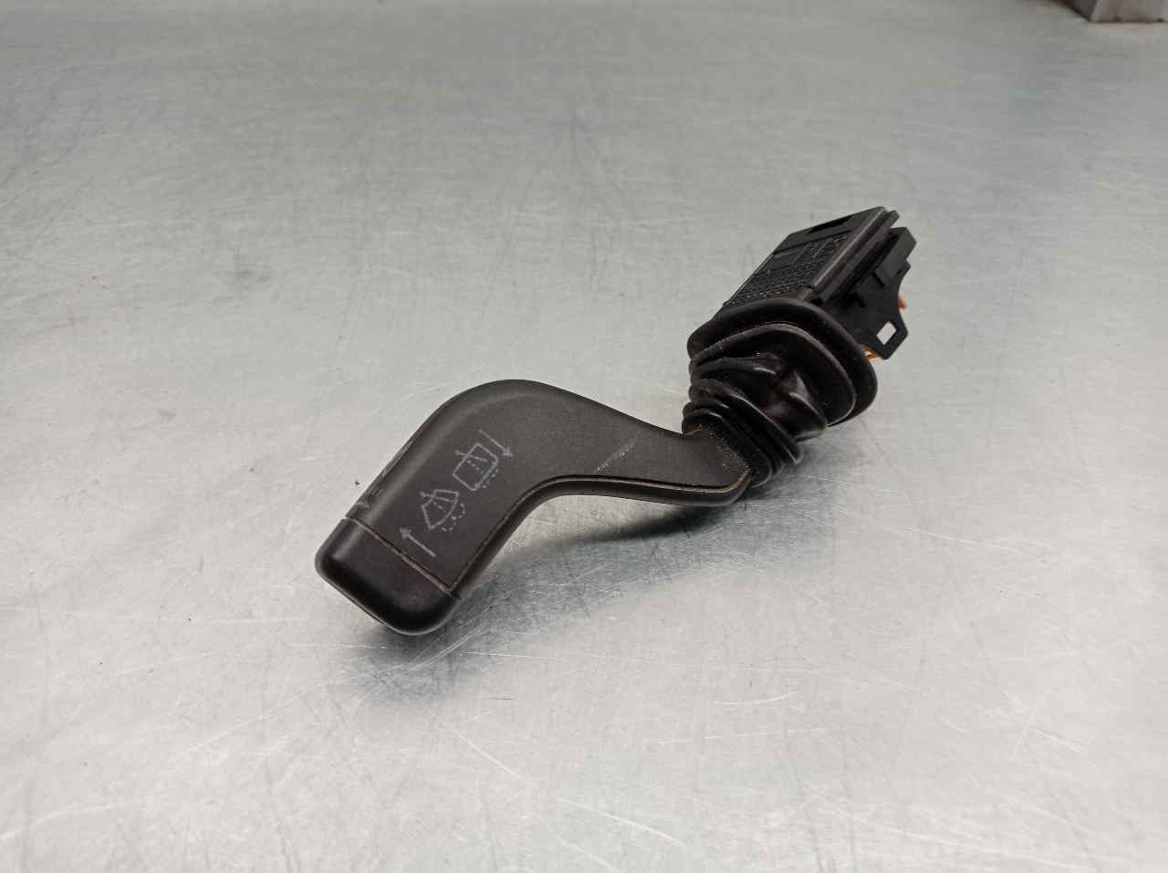 OPEL Corsa B (1993-2000) Indicator Wiper Stalk Switch 90124931 20802204