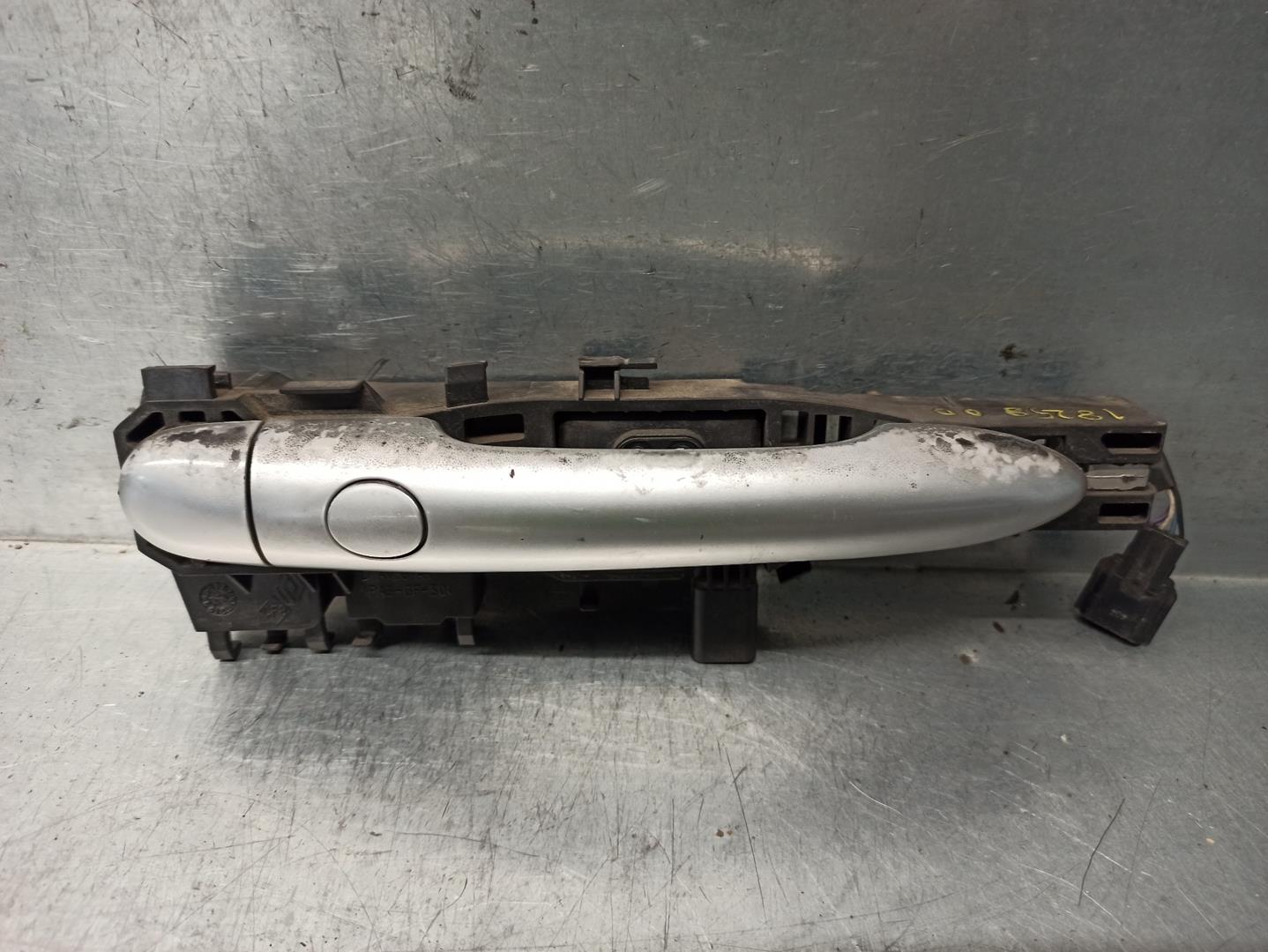 RENAULT Scenic 2 generation (2003-2010) Front Right Door Exterior Handle 8200076074, 7PINES, 5PUERTAS 21138703