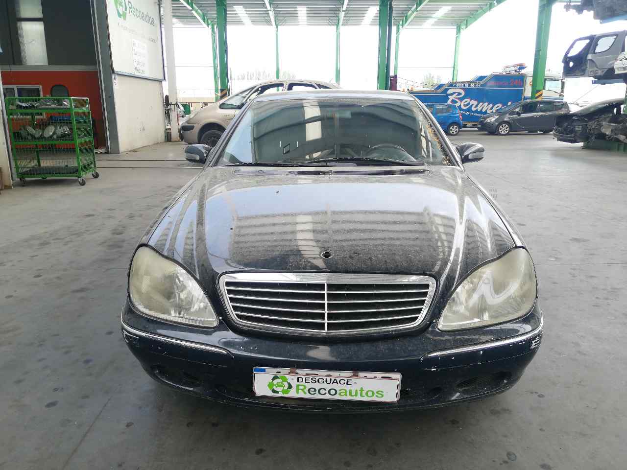 MERCEDES-BENZ S-Class W220 (1998-2005) Задно ляво рамо 19809204