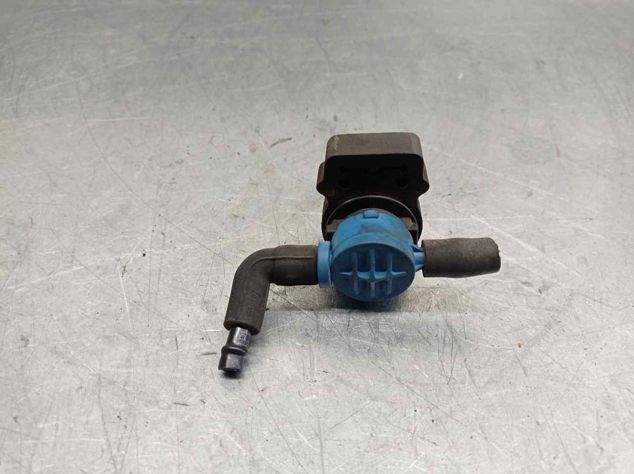 NISSAN S-Class W220 (1998-2005) EGR Valve 0004703393 19842555