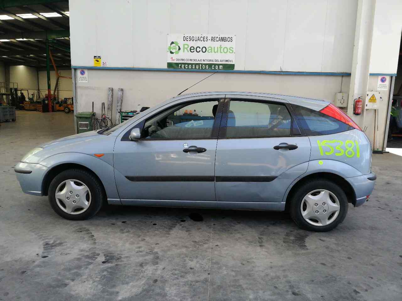 PEUGEOT Focus 1 generation (1998-2010) Feu antibrouillard arrière gauche 5PUERTAS, 5PUERTAS+ 19806680