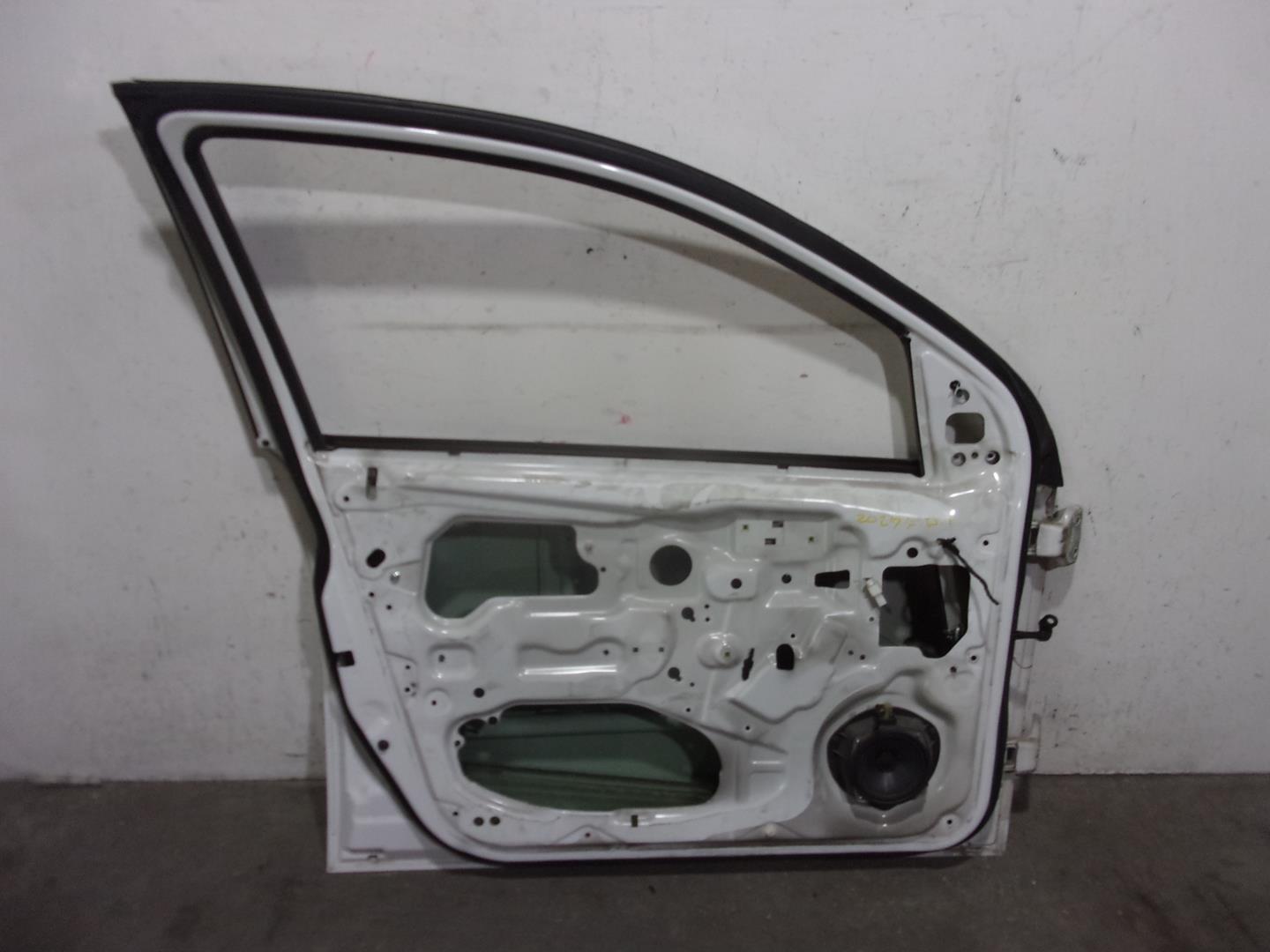 CHEVROLET Aveo T200 (2003-2012) Front Left Door 96897589, BLANCA, 5PUERTAS 24452006