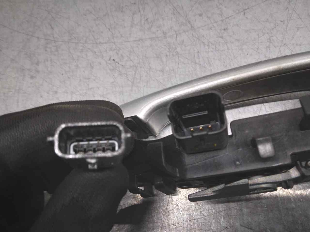 DODGE Scenic 2 generation (2003-2010) Front Left Door Exterior Handle 7PINES, 5PUERTAS, 8200076073+ 19844092