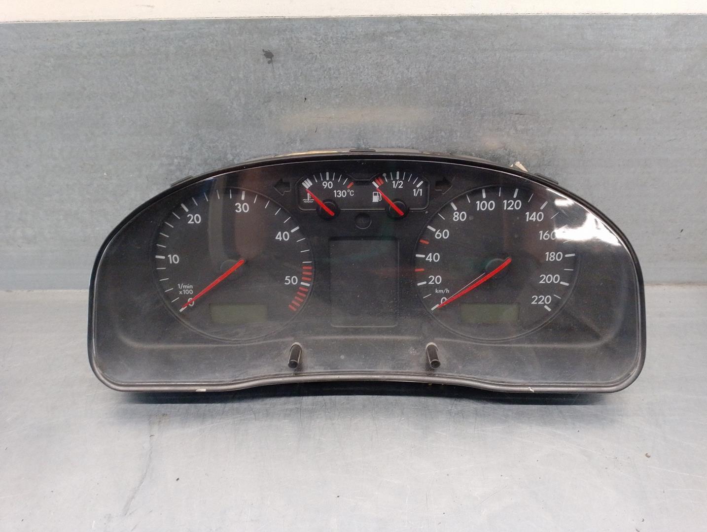 VOLKSWAGEN Passat B5 (1996-2005) Speedometer 3B0919881N, 110008794023, VDO 19910429