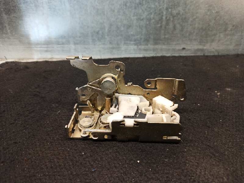 SEAT LT 2 generation (1990-1995) Rear Right Door Lock CORREDERA,5PUERTAS,A9017301135+CORREDERA 21695443