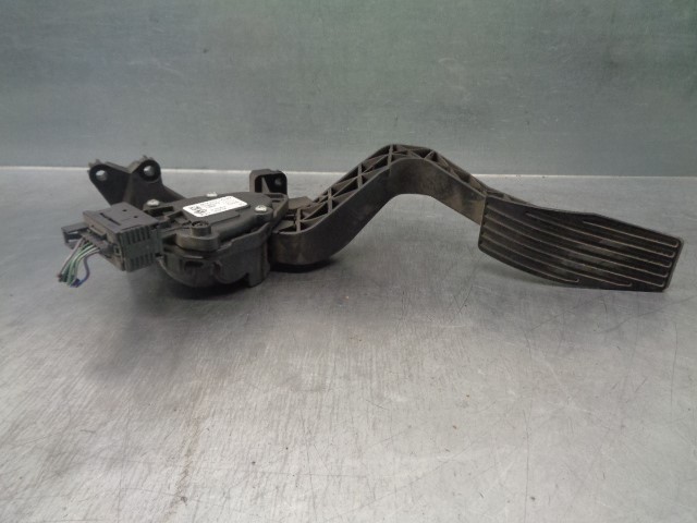 FIAT Tipo 2 generation (2015-2024) Other Body Parts 51987018, 6PV01017520, HELLA 19822102