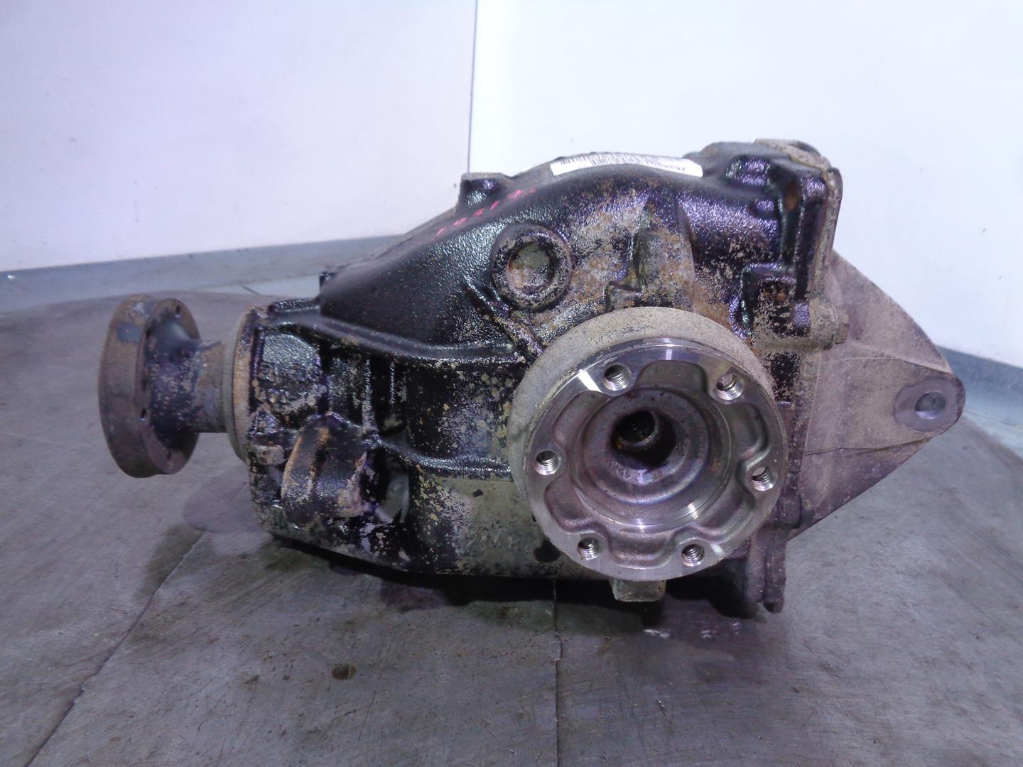 BMW 3 Series E46 (1997-2006) Rear Differential 7525201, 8903012704000006, 2.35 24188369