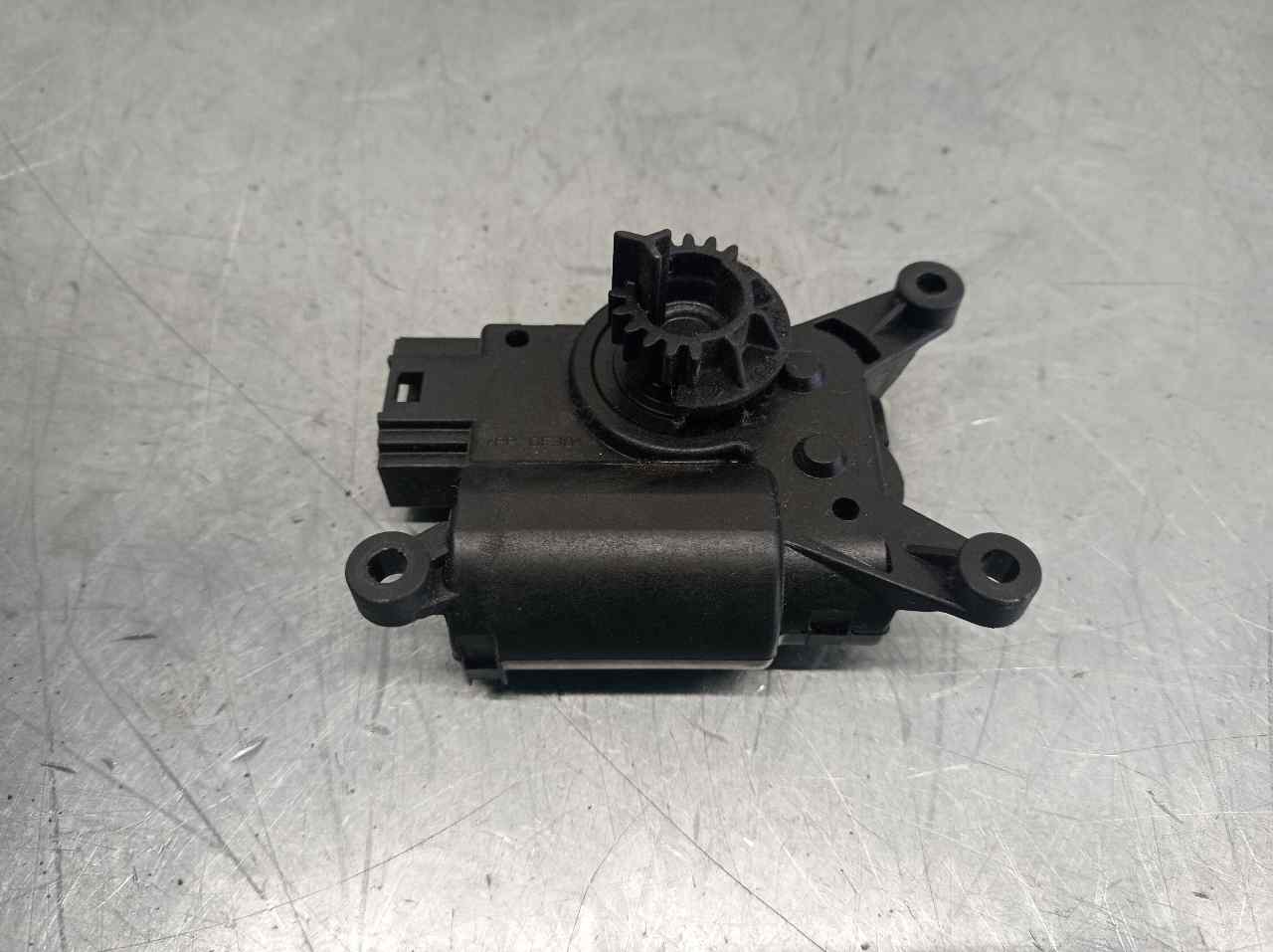 SEAT Leon 3 generation (2012-2020) Air Conditioner Air Flow Valve Motor VALEO, VALEO+T1032216WA 19831356