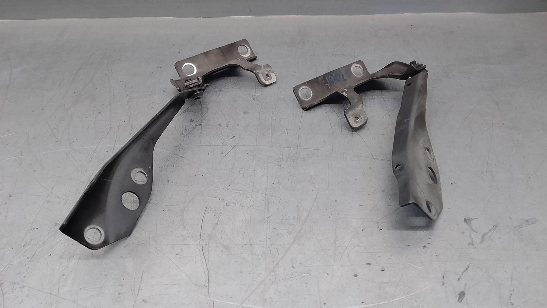 VOLVO C30 1 generation (2006-2013) Front Right Bonnet Hinge 30753597,DERECHAEIZQUIERDA 23756530