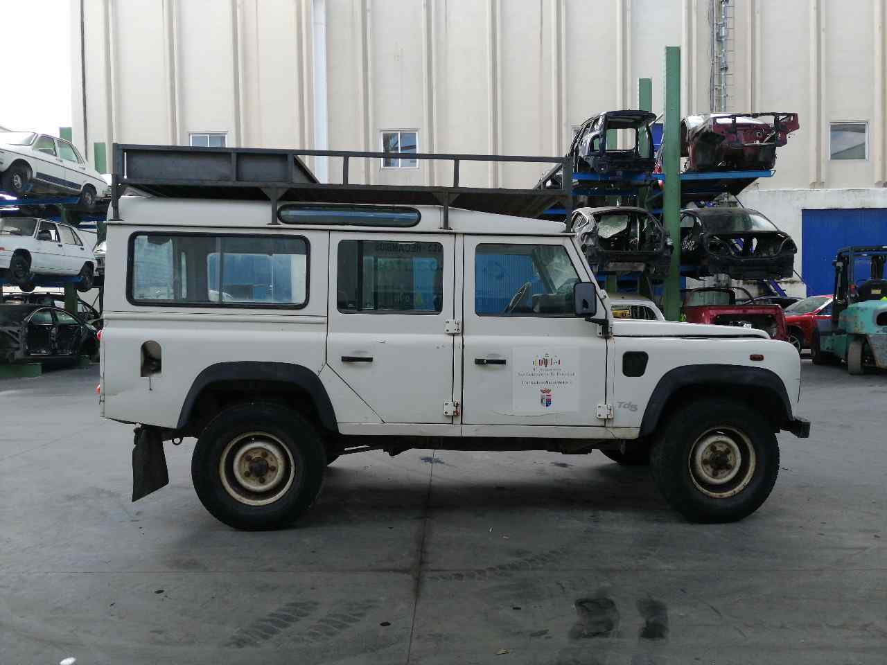 FORD Defender 1 generation (1983-2016) Poignée d'ouverture interne arrière droite 5PUERTAS, DBP5840PMA+ 19788106