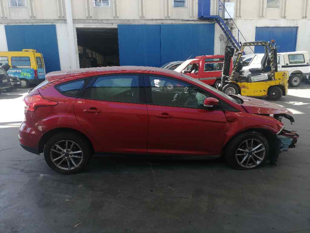 FORD Focus 3 generation (2011-2020) Galinis kairys saugos diržas BM51611B68AG 19704399