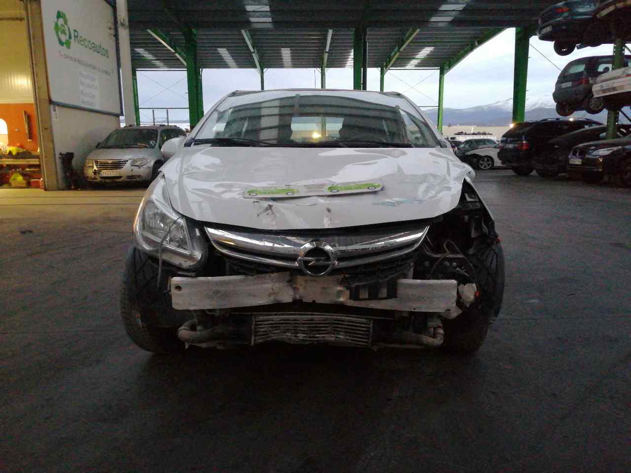 OPEL Corsa D (2006-2020) Другие кузовные детали 13305804+ 21622292