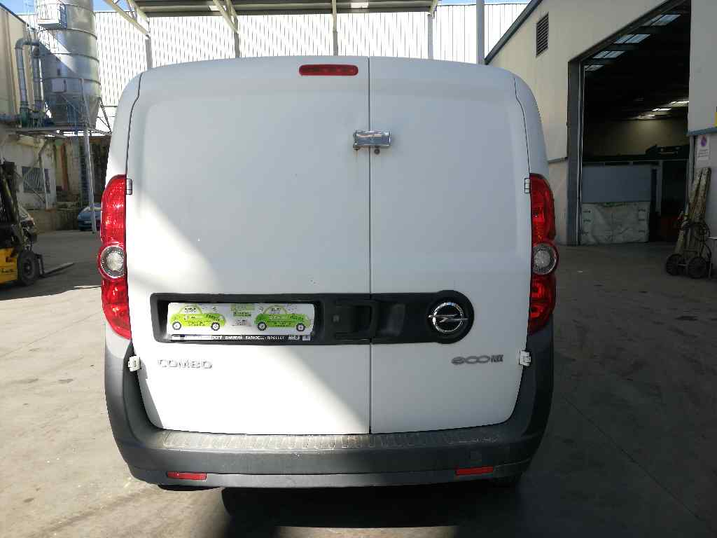 OPEL Combo D (2011-2020) Топливная рейка 19730722