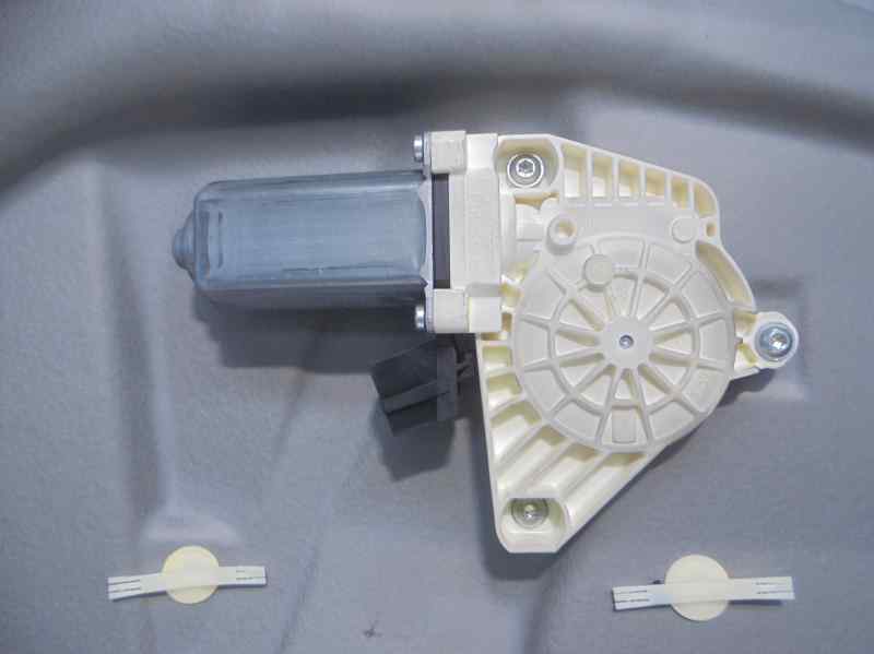 MERCEDES-BENZ A-Class W169 (2004-2012) Front Left Door Window Regulator A1697202979, 6PINES, 5PUERTAS 19646817