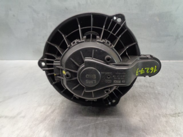 HYUNDAI Tucson 3 generation (2015-2021) Нагревательный вентиляторный моторчик салона 971132Y000, F00S3B2441 19833914