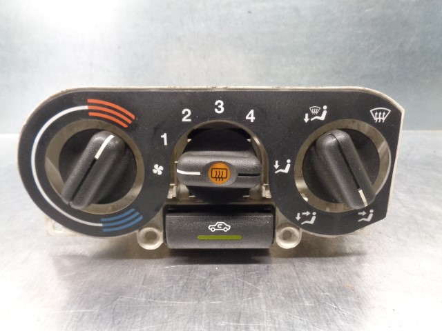 OPEL Astra F (1991-2002) Climate  Control Unit 90360165 19845073
