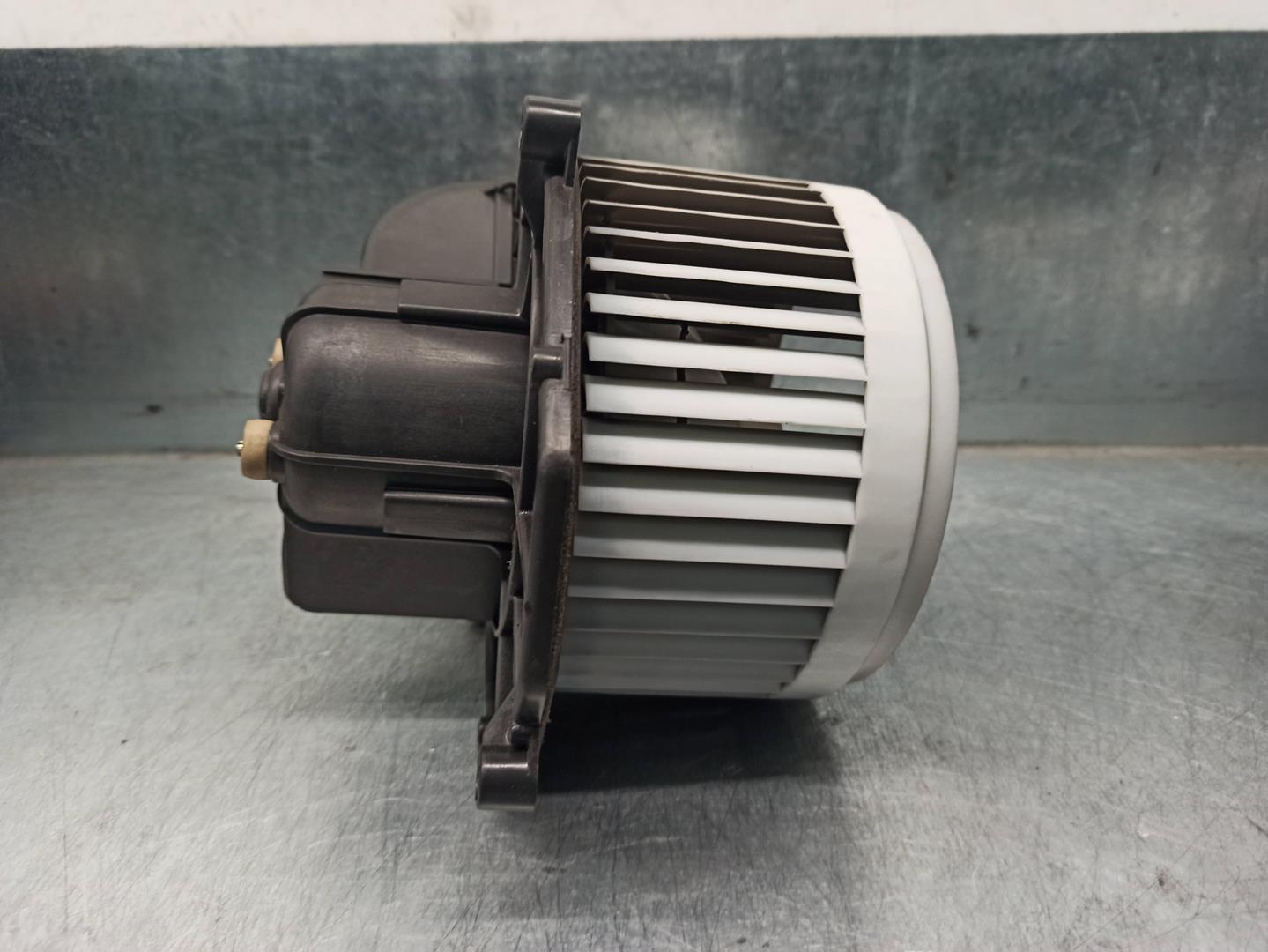 CITROËN Berlingo 2 generation (2008-2023) Heater Blower Fan 5E2228200, DENSO 21692569