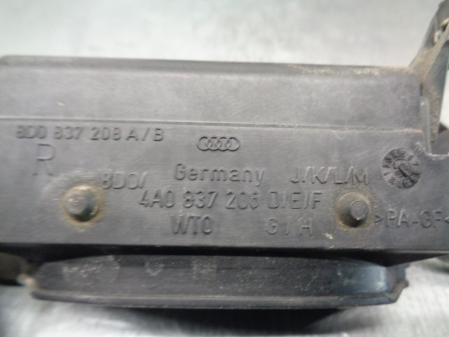 AUDI 100 4A/C4 (1990-1994) Наружная ручка передней правой двери 4A0837206D 24144411