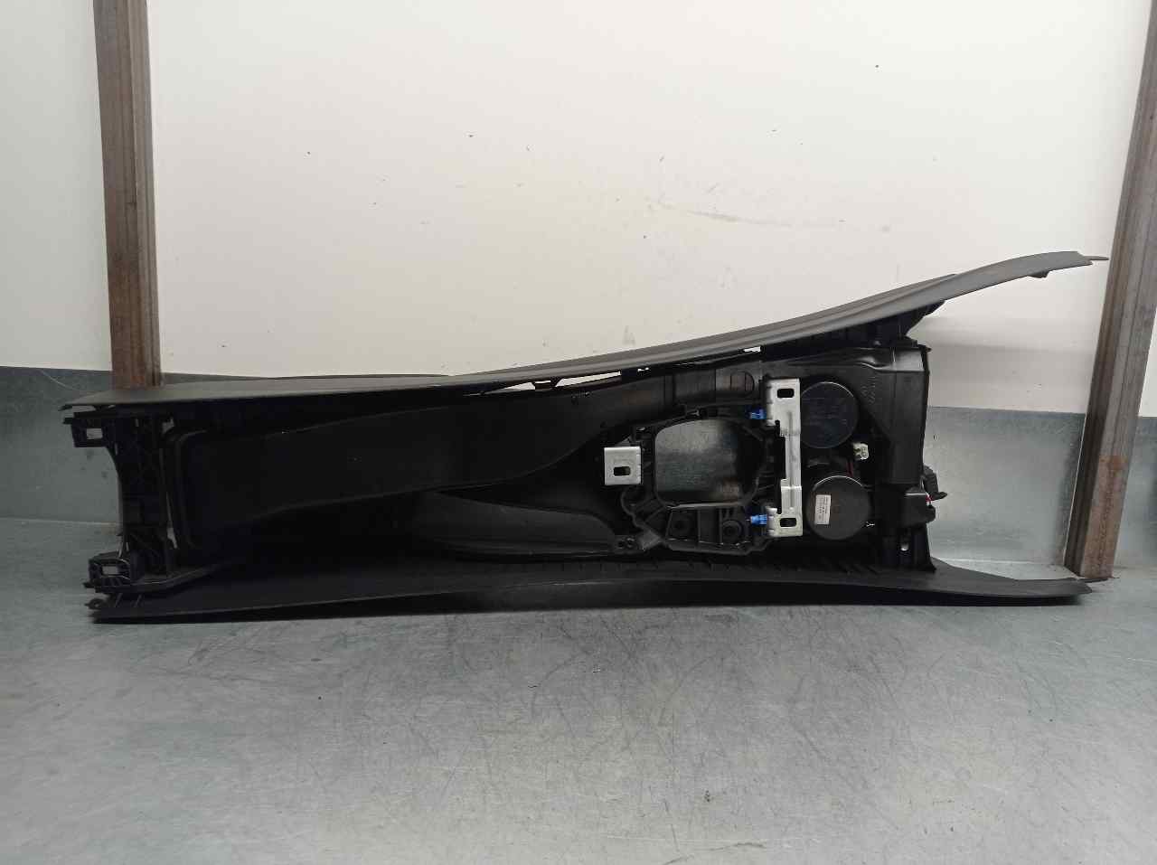 BMW 3 Series F30/F31 (2011-2020) Подлокотник 9235467 24134611