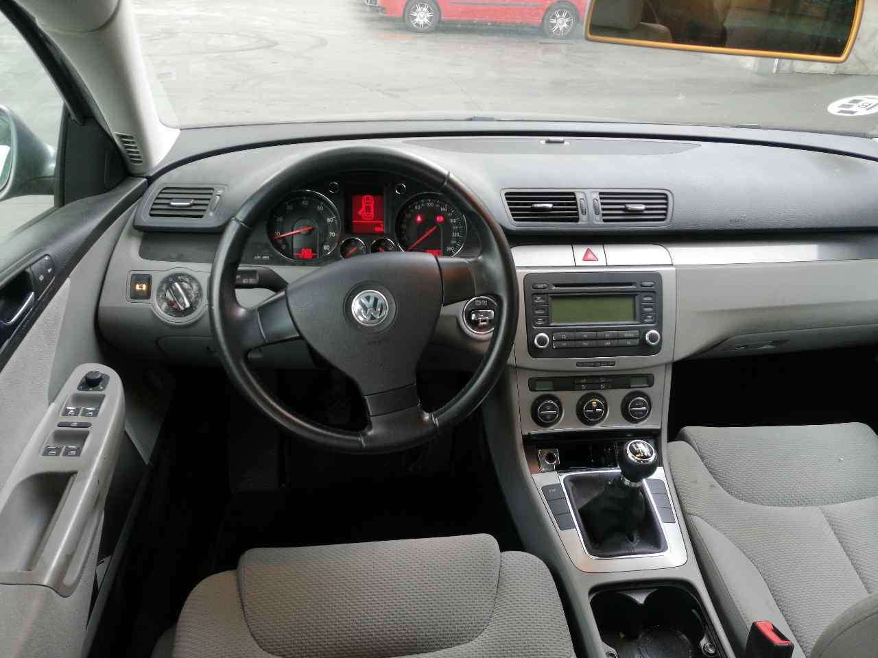 CHEVROLET Passat B6 (2005-2010) Mâner exterior ușă stânga spate 4PUERTAS, 4PUERTAS+ 19841170