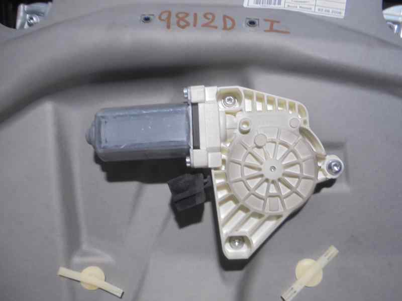 MERCEDES-BENZ A-Class W169 (2004-2012) Front Left Door Window Regulator A1697202979, 6PINES, 5PUERTAS 19661591