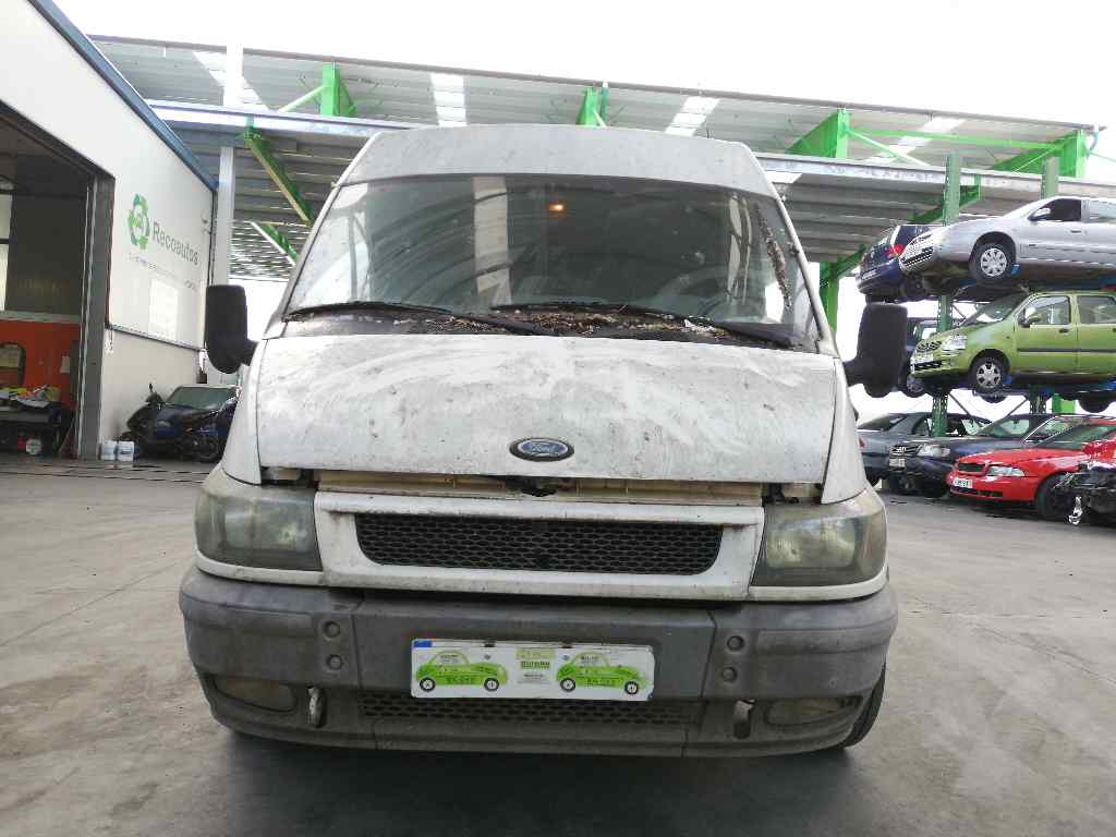 FORD Transit Радиатор интеркулера 19735209