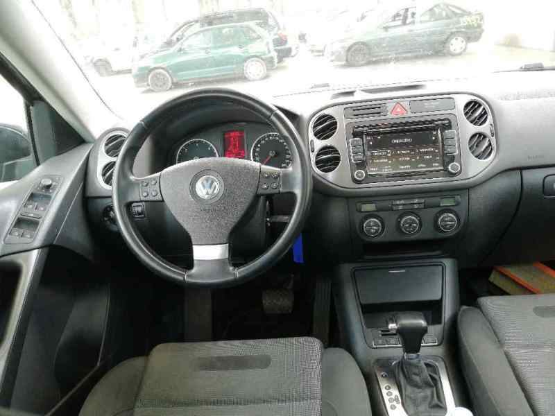 VOLKSWAGEN Tiguan 1 generation (2007-2017) Motoraș ștergător geam haion VALEO, VALEO+W000002310 19754249