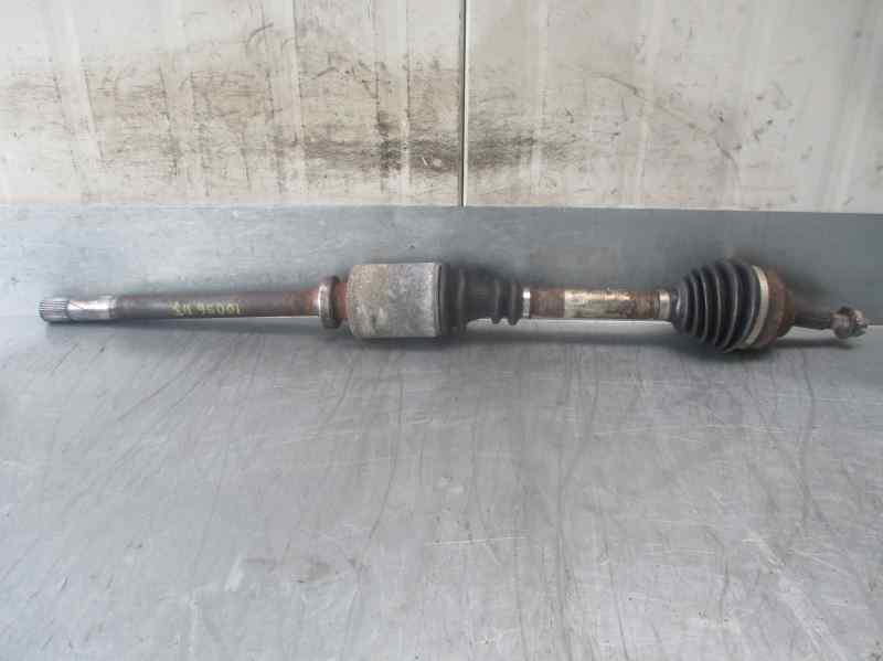 NISSAN Laguna 1 generation (1993-2001) Полуось передняя правая 8200063808, GKN, 7700107504+ 19674730