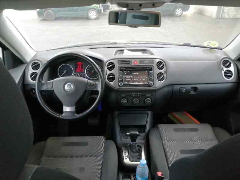 VOLKSWAGEN Tiguan 1 generation (2007-2017) Alte unități de control 19756786