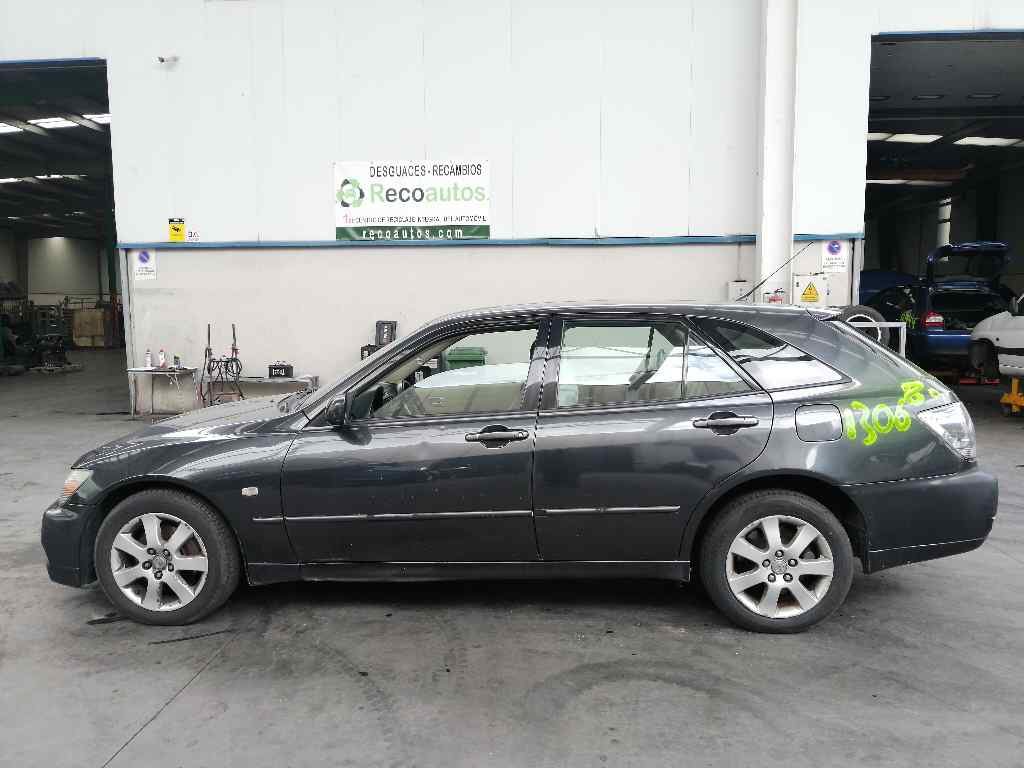 VOLKSWAGEN IS XE10 (1999-2005) Dimljus bak höger 8158053021+ 19736961