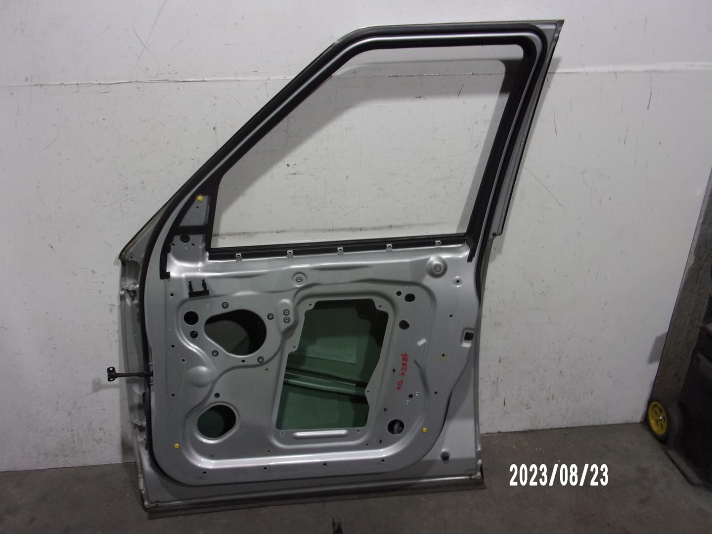 LAND ROVER Discovery 4 generation (2009-2016) Front Right Door BDA780100, GRIS, 5PUERTAS 20802968