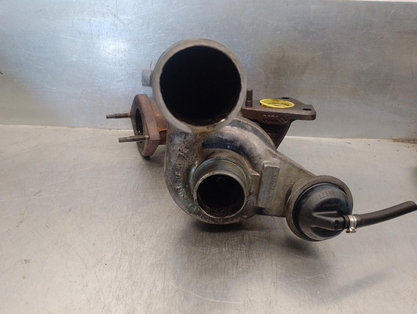 RENAULT Megane 2 generation (2002-2012) Turbocharger 7700108030, 7008301, GARRETT 21728956