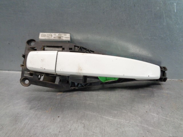 CHEVROLET Aveo T300 (2011-2020) Front Right Door Exterior Handle 25936893 19808191