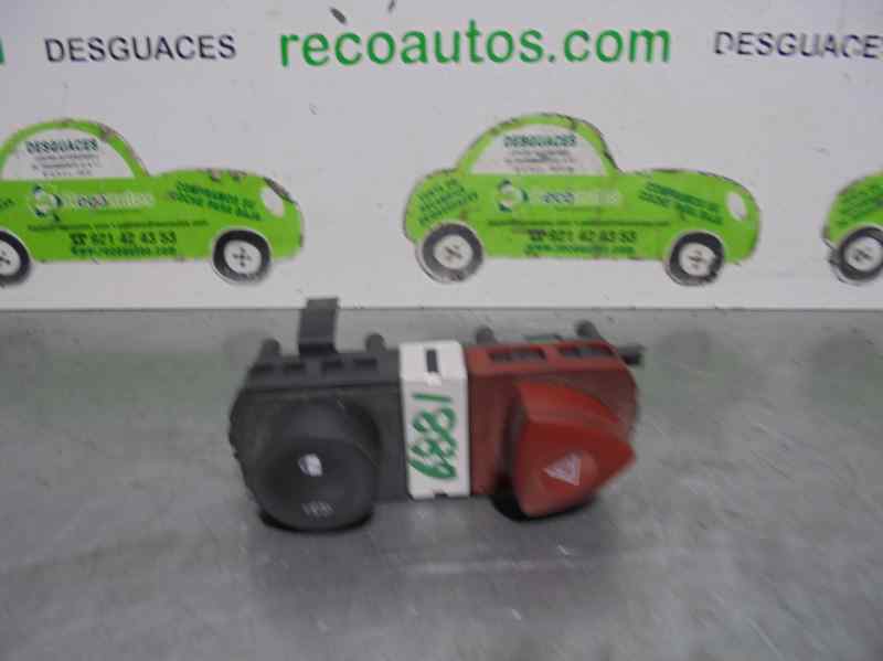 RENAULT Scenic 2 generation (2003-2010) Avārijas poga 8200407415 19599159