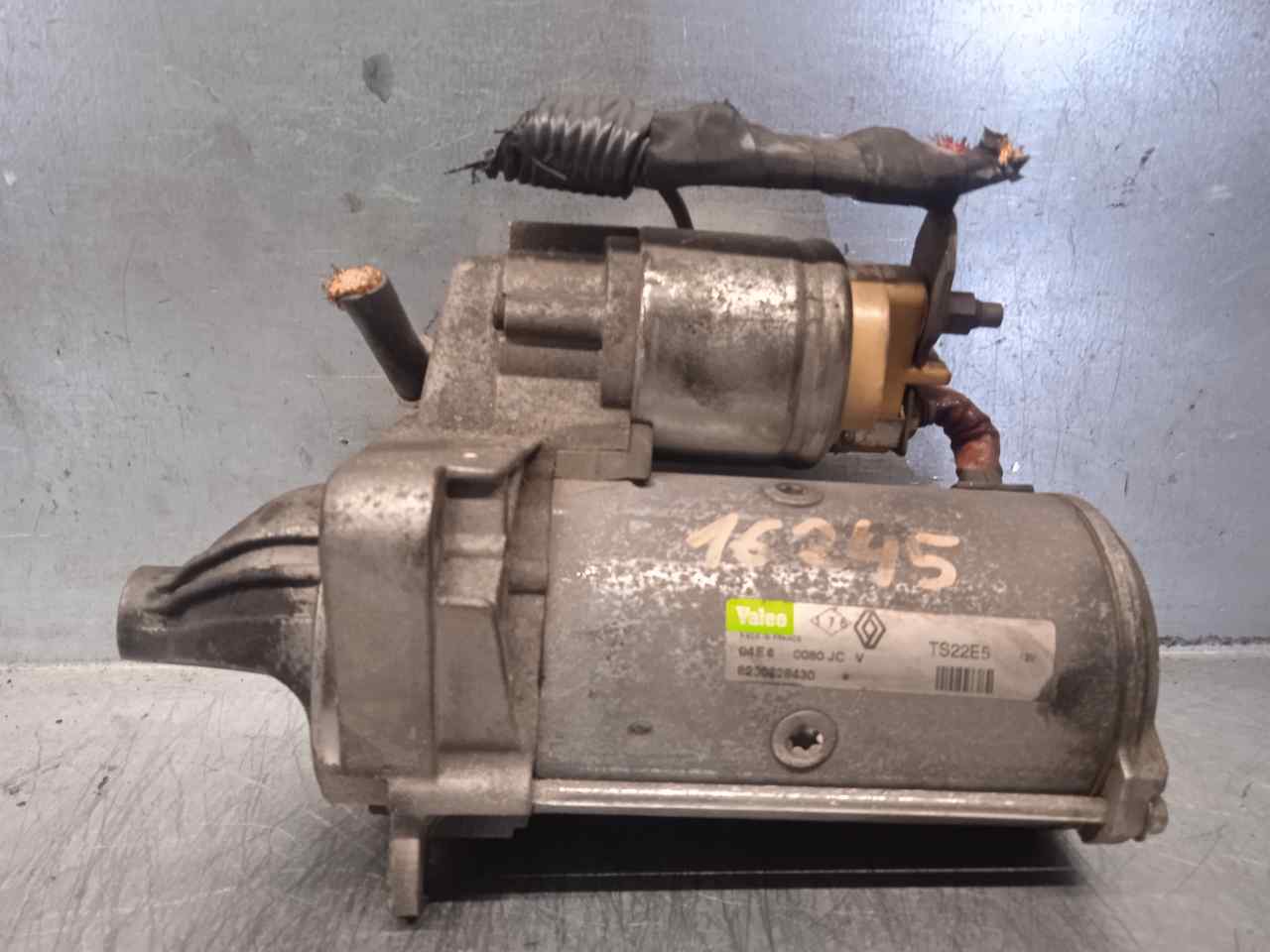 RENAULT Scenic 2 generation (2003-2010) Starter Motor TS22E5,VALEO,8200628430+ 19833115