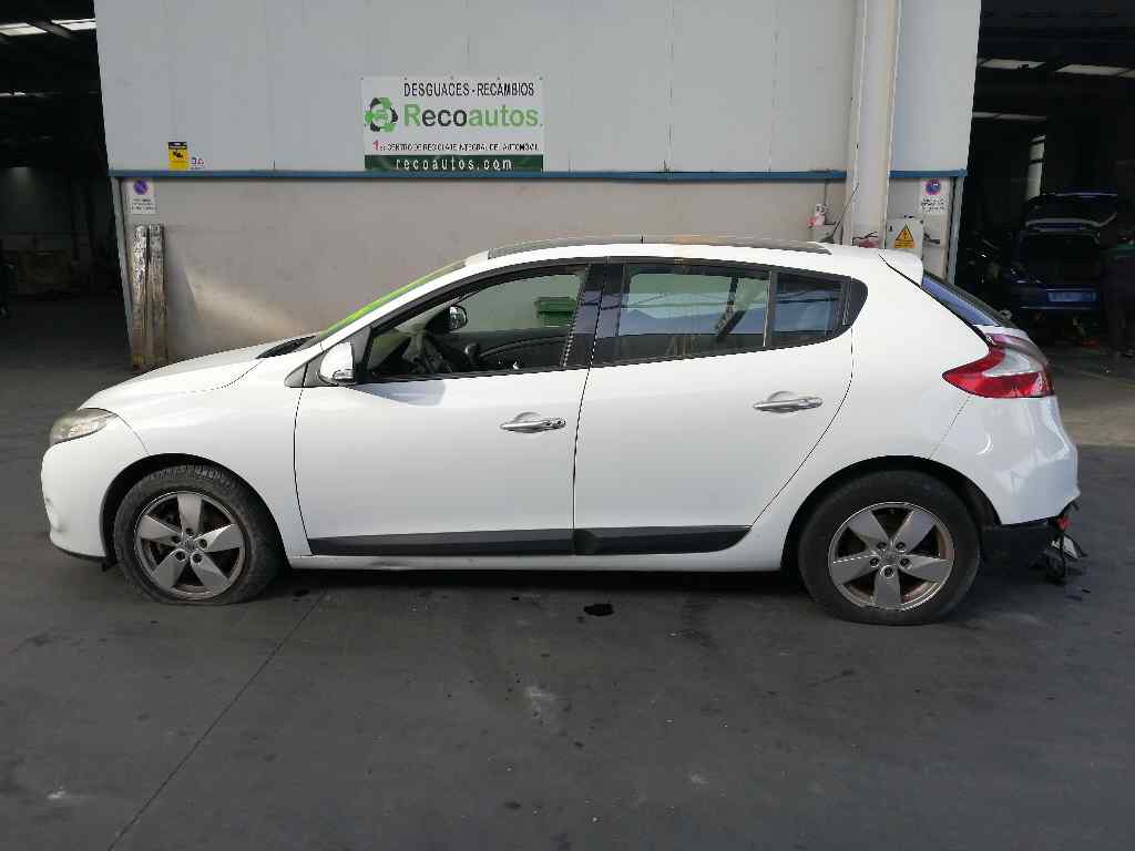 CHEVROLET Megane 3 generation (2008-2020) кнопка опасности 8200483813, 8200214896A+ 19727482