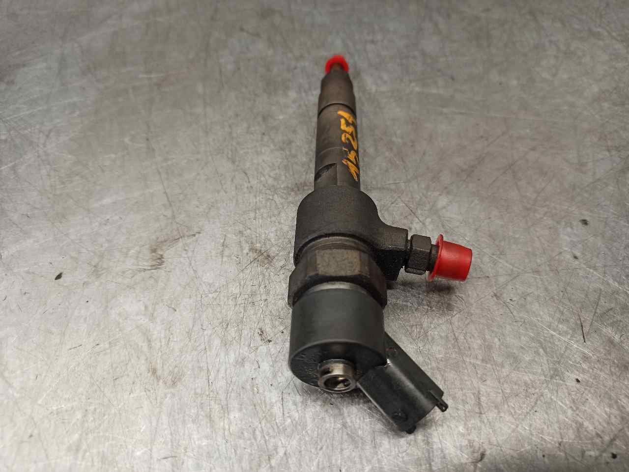 RENAULT 156 932 (1997-2007) Fuel Injector 0445110068 19802900