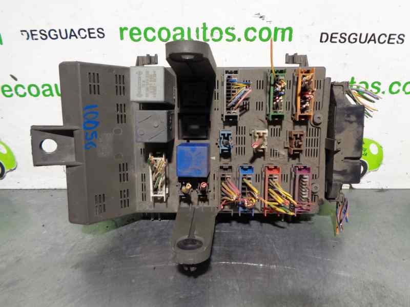 NISSAN Laguna 1 generation (1993-2001) Fuse Box 7700821586, 7700810873+ 19666449