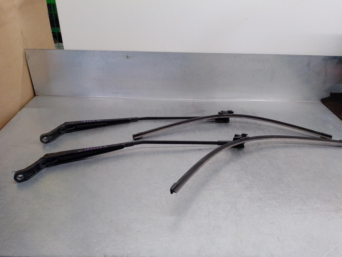 PEUGEOT 407 1 generation (2004-2010) Front Wiper Arms 6429X5, 6429X4 19923706