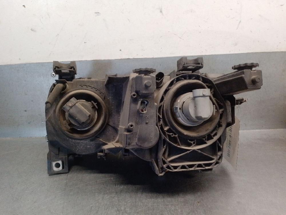 Faro derecho 204D4 63126901970 de Bmw 3 compact (e46) 2001-2005 150 CV con 276000 km - pieza usada