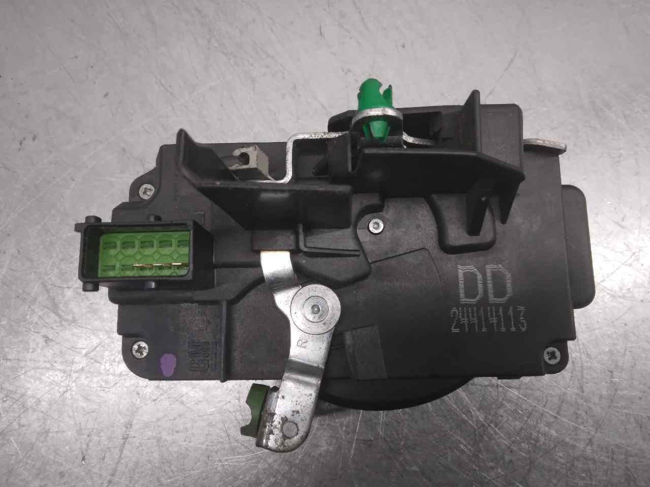 IVECO Vectra B (1995-1999) Front Right Door Lock 3PINES,5PUERTAS,24414113+ 19801283