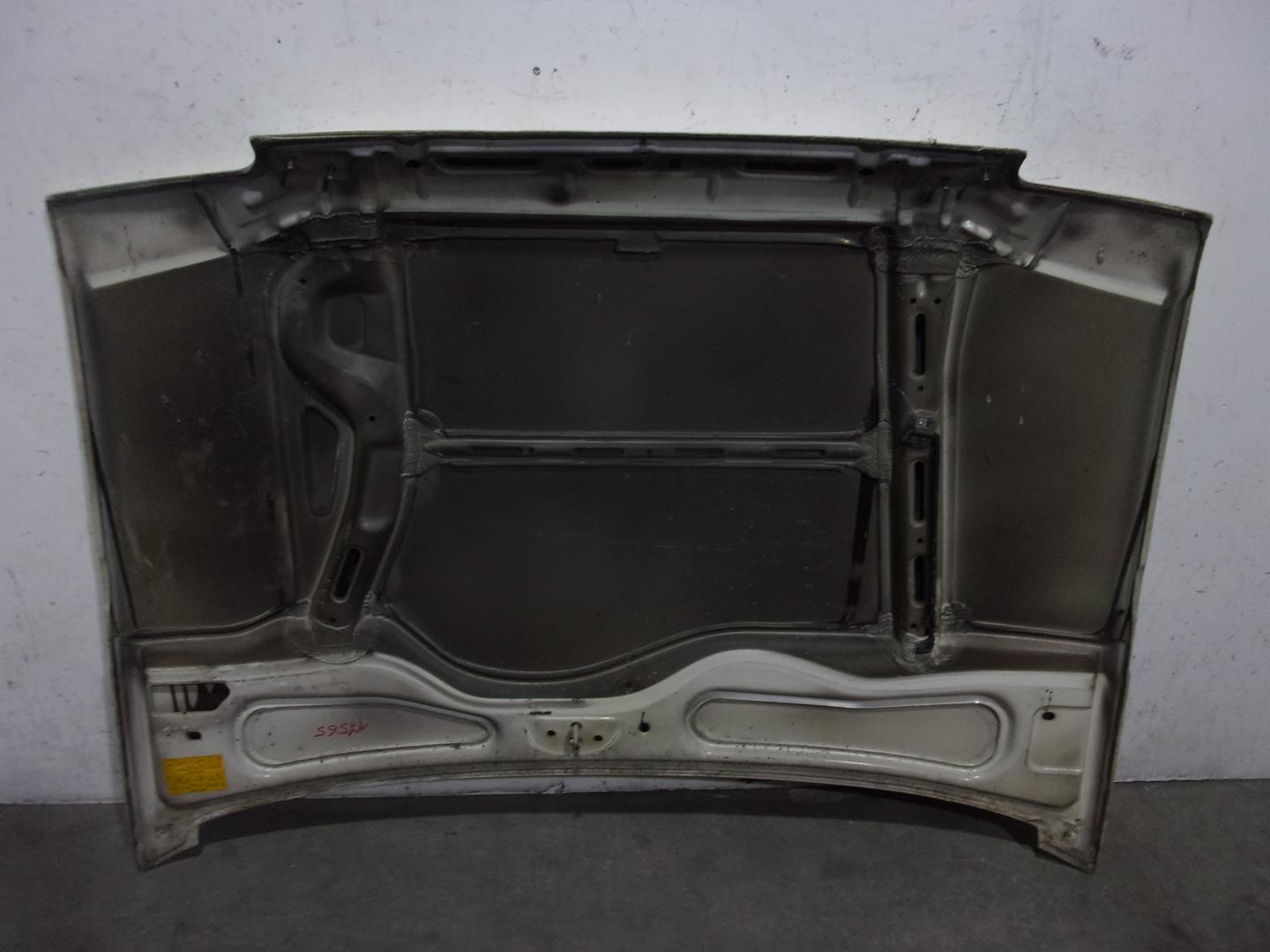 RENAULT Bonnet 7751465300,BLANCO 24551237