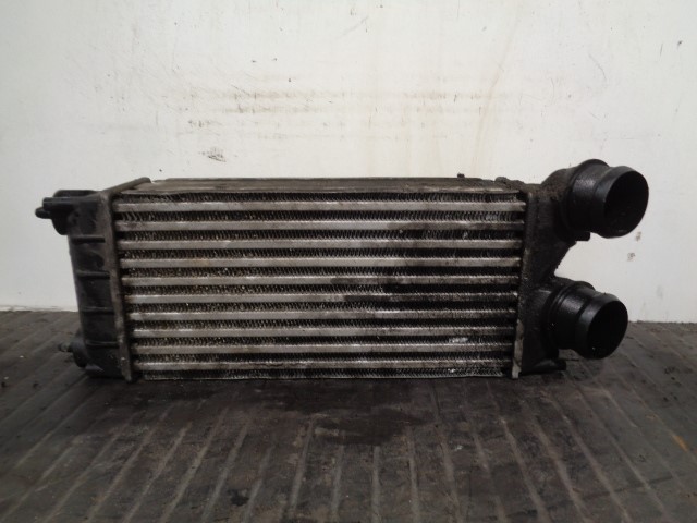 PEUGEOT 5008 1 generation (2009-2016) Intercooler Radiator 9684212480, M144105C, VALEO 19921058