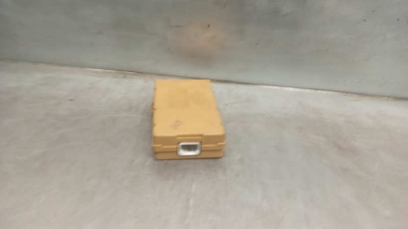 FORD Corolla Verso 1 generation (2001-2009) Fuse Box DENSO, DENSO+2323000230 19718303