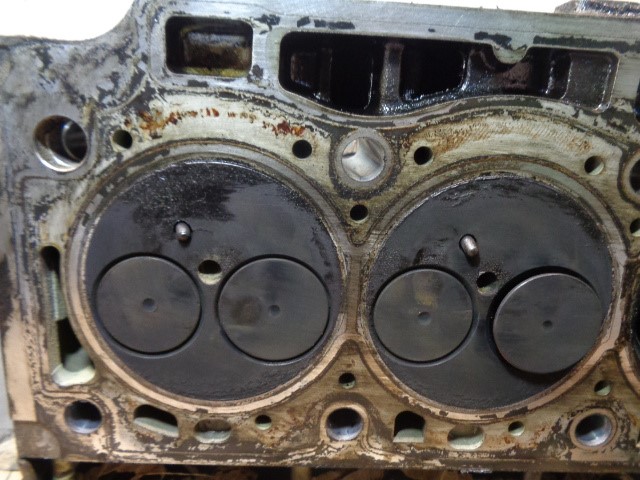 RENAULT Megane 2 generation (2002-2012) Engine Cylinder Head 7701478571, 8200303546 19794707