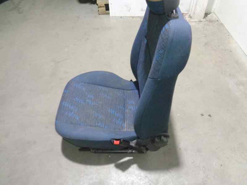 RENAULT Corsa C (2000-2006) Front Right Seat 5PUERTAS,5PUERTAS+TELAAZUL 19740065