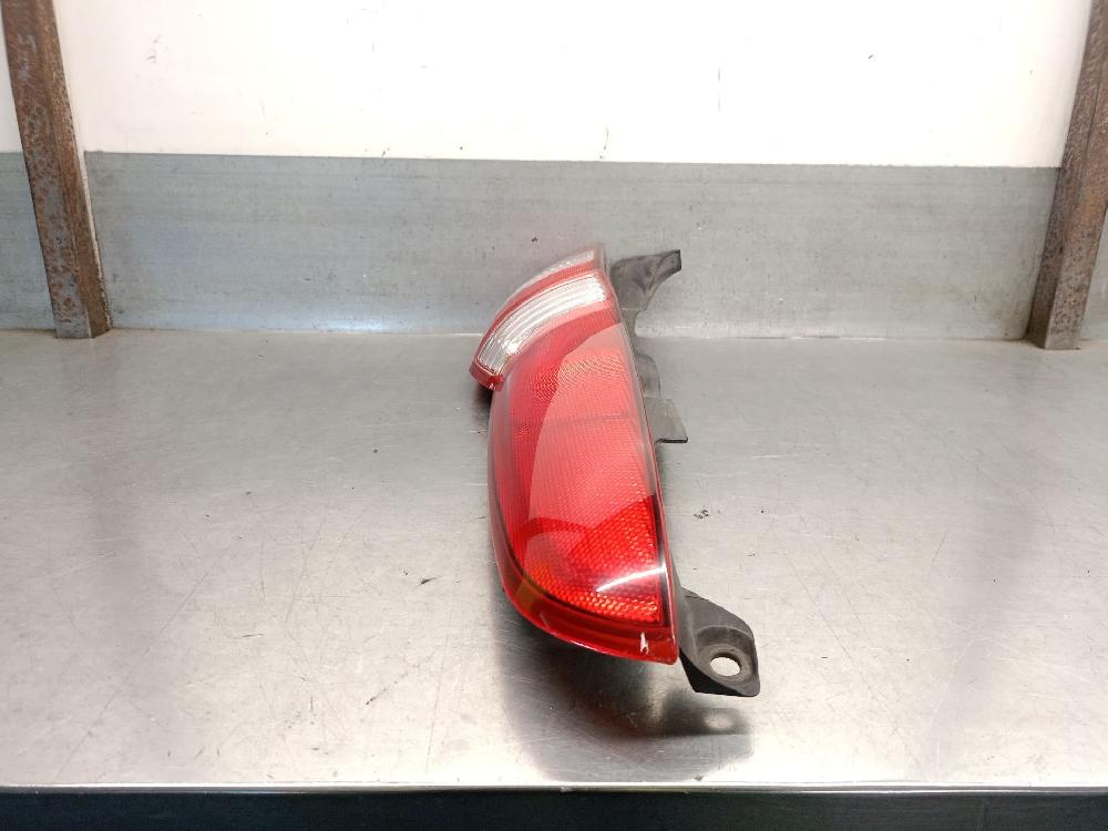 Pisca tras direito 188A4000 51763006 de Fiat Panda / panda classic (169_) 2010-2013 60 CV con 15000 km - pieza usada