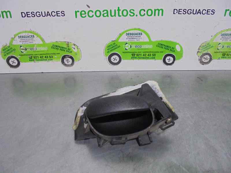 PEUGEOT 206 1 generation (1998-2009) Left Rear Internal Opening Handle 5PUERTAS, 5PUERTAS+ 19586145