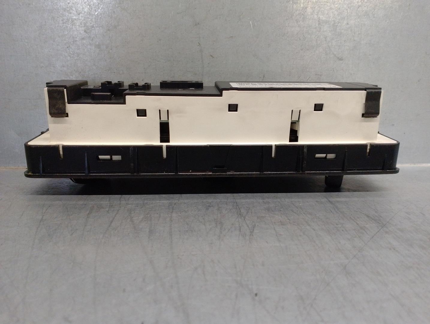 BMW 3 Series E46 (1997-2006) Climate  Control Unit 64116916948, 000526060, VDO 20776485