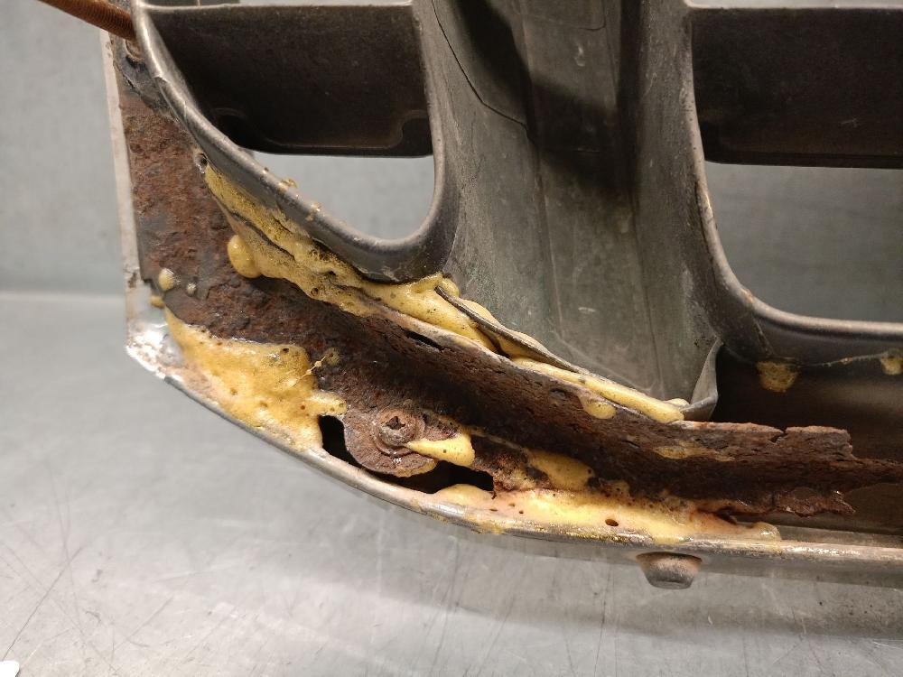 Griglia anteriore 1KD 5310160320 de Toyota Land cruiser prado (_j12_) 2002-2009 166 CV con 202000 km - pieza usada